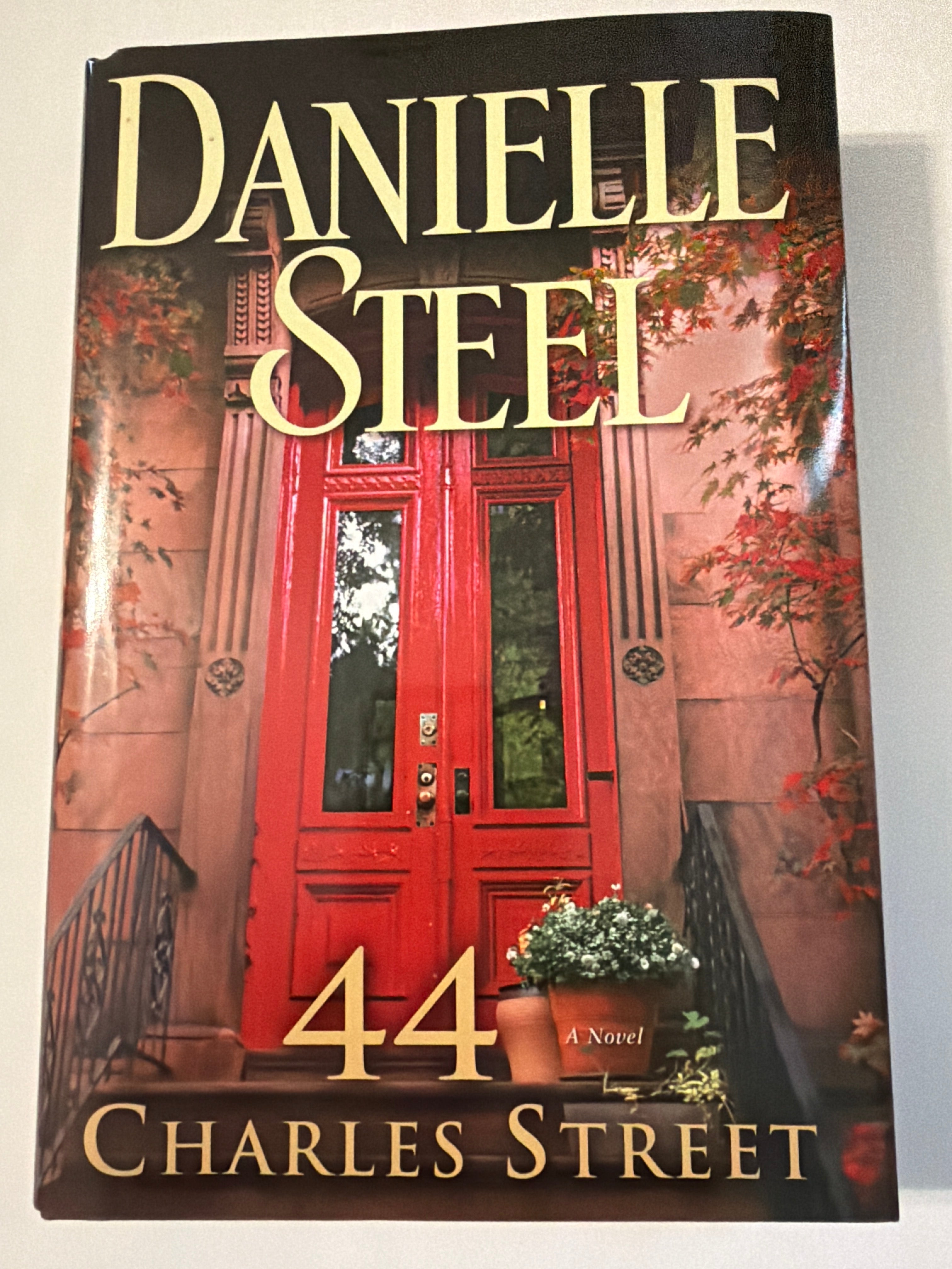 44 Charles Street by Danielle Steel