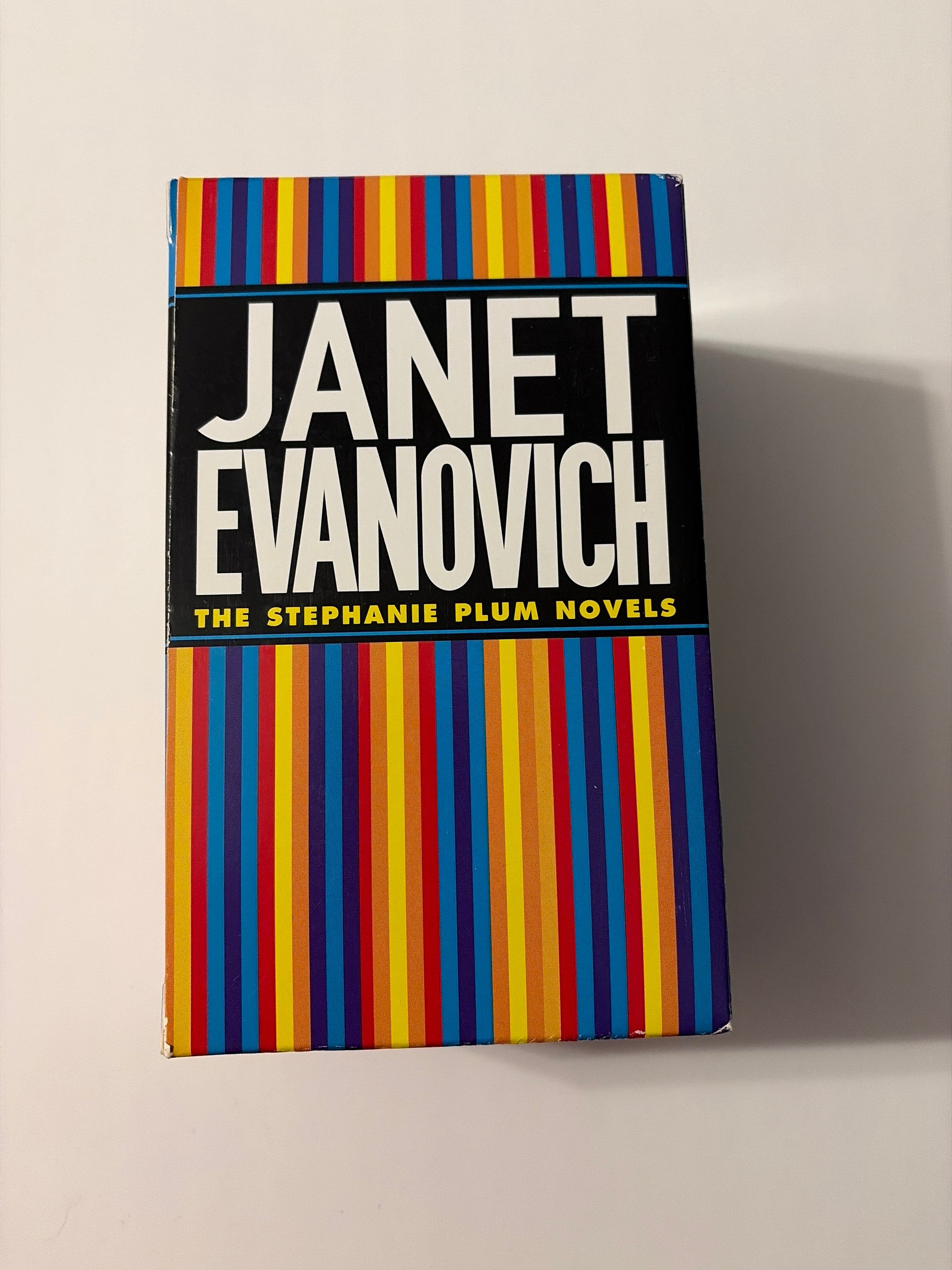 Stephanie Plum Series 3 Book Collection (Books 1, 2 & 3) Set by Janet Evanovich