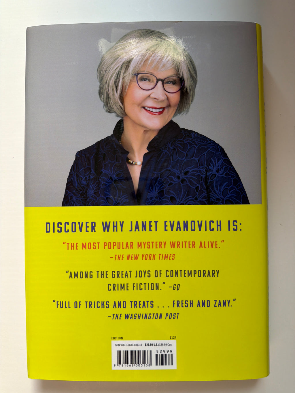 Now or Never Thirty-One on the Run by Janet Evanovich