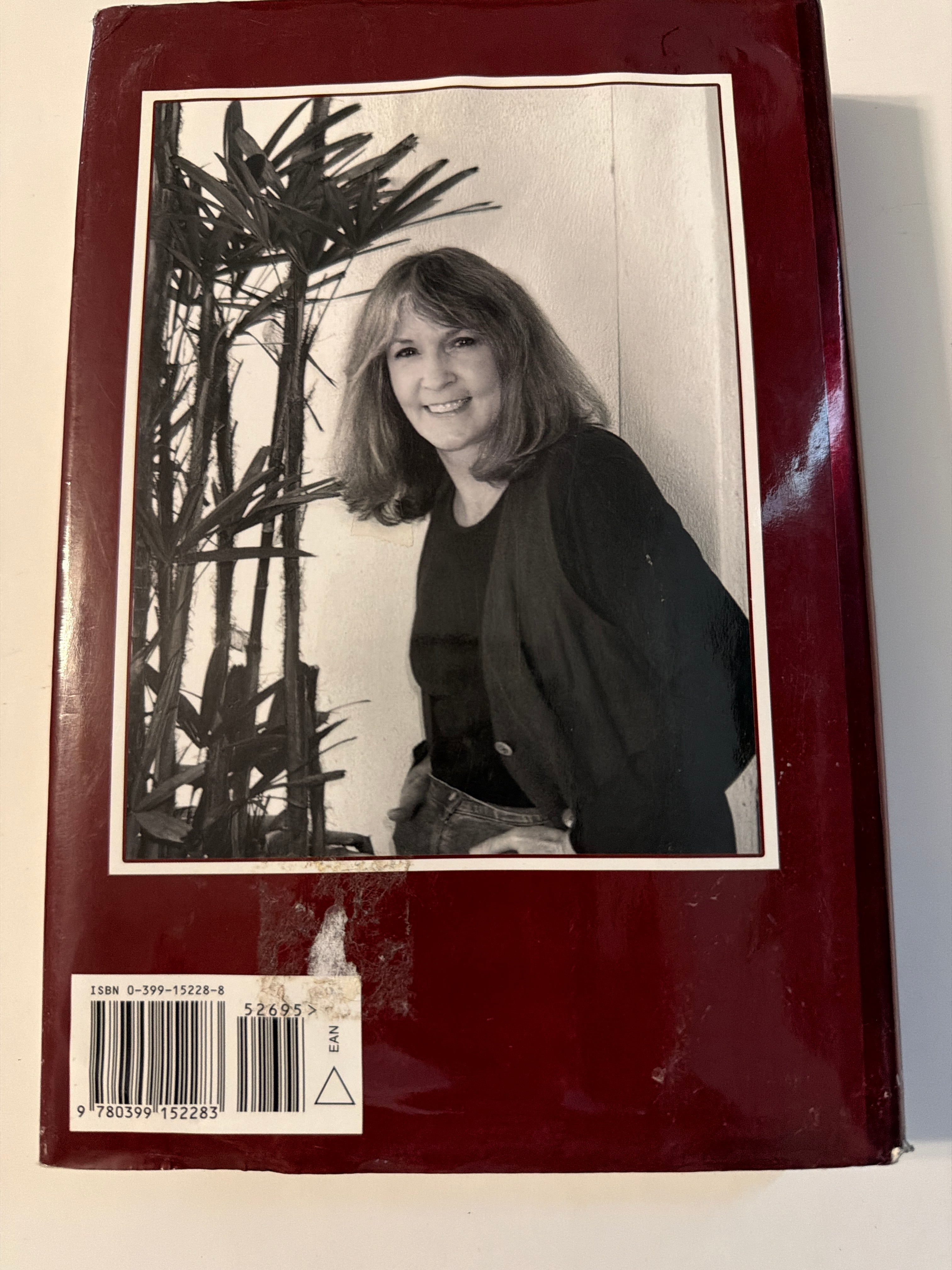 R is for Ricochet by Sue Grafton