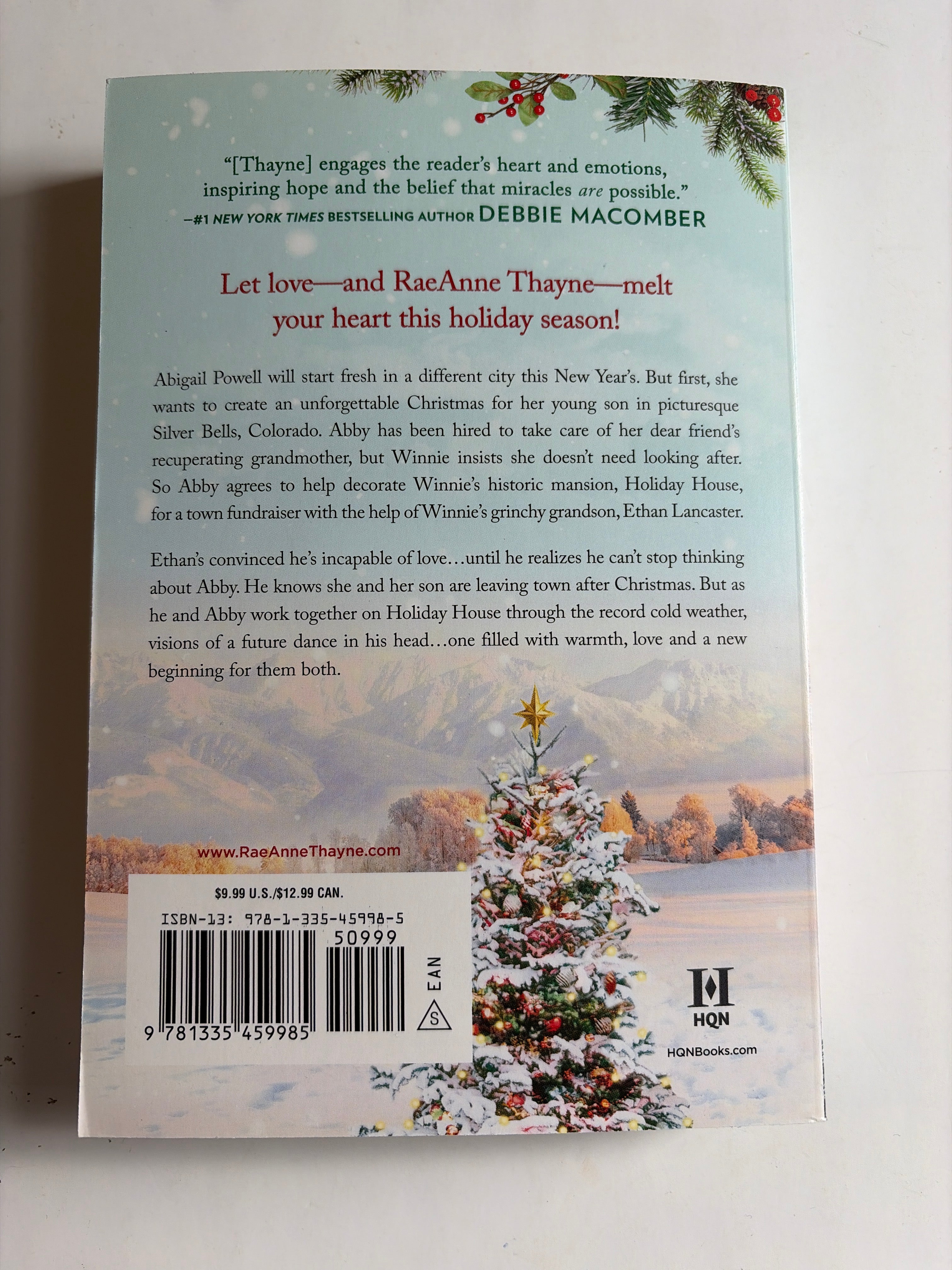 Christmas at Holiday House by RaeAnne Thayne